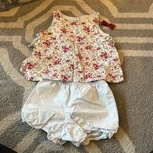 Tommy Hilfiger Outfit with matching bow clip—worn twice